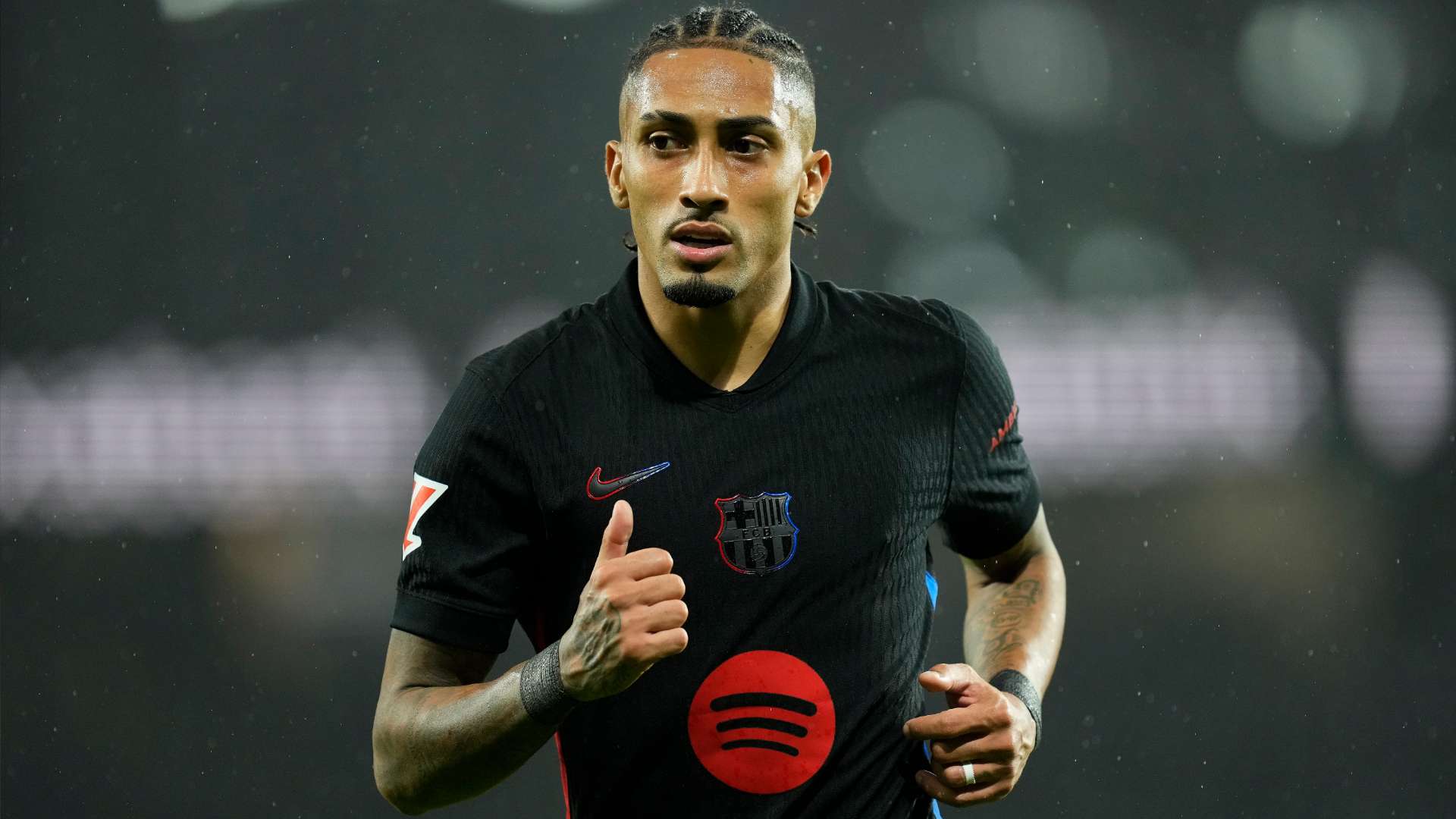 徐杰年轻仍 徐杰年轻仍